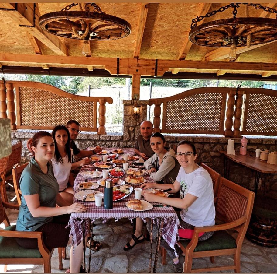 Holiday Bungalows & Food Plav Dış mekan fotoğraf