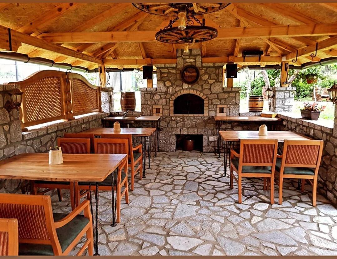 Holiday Bungalows & Food Plav Dış mekan fotoğraf