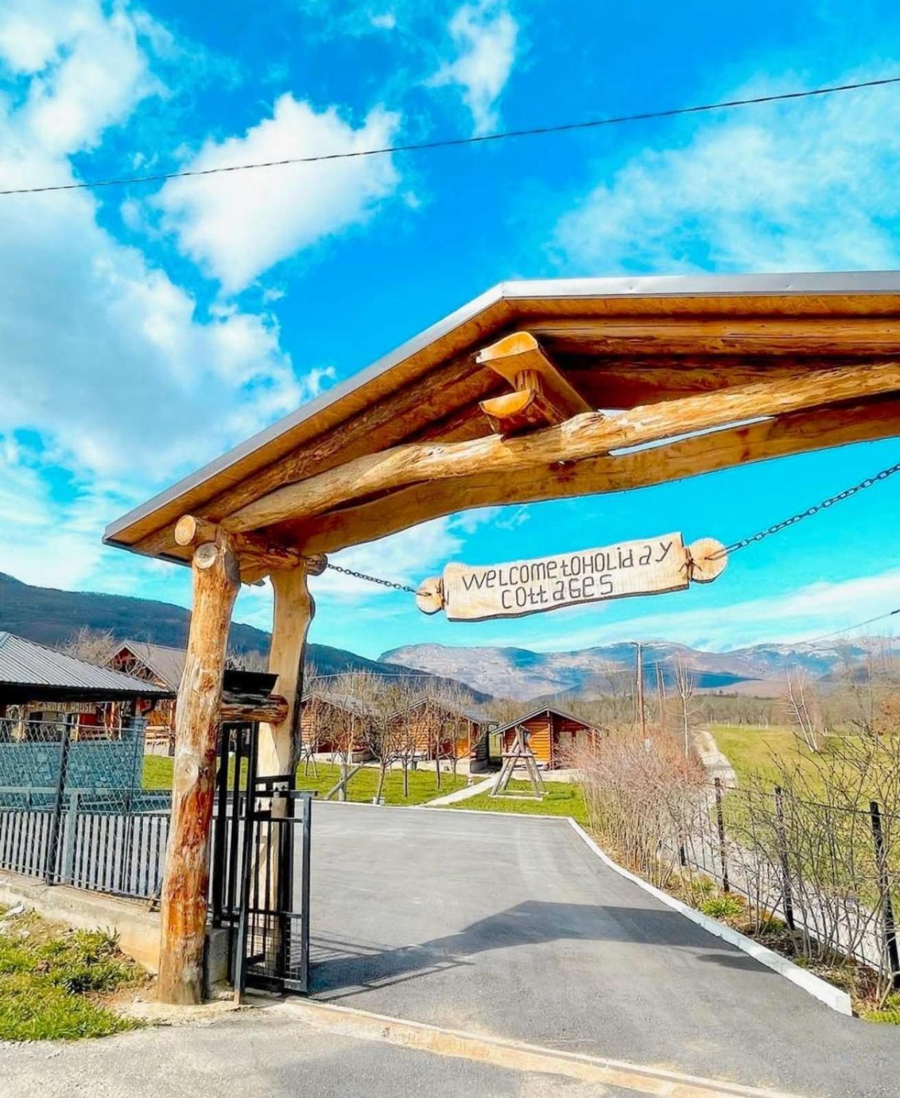 Holiday Bungalows & Food Plav Dış mekan fotoğraf