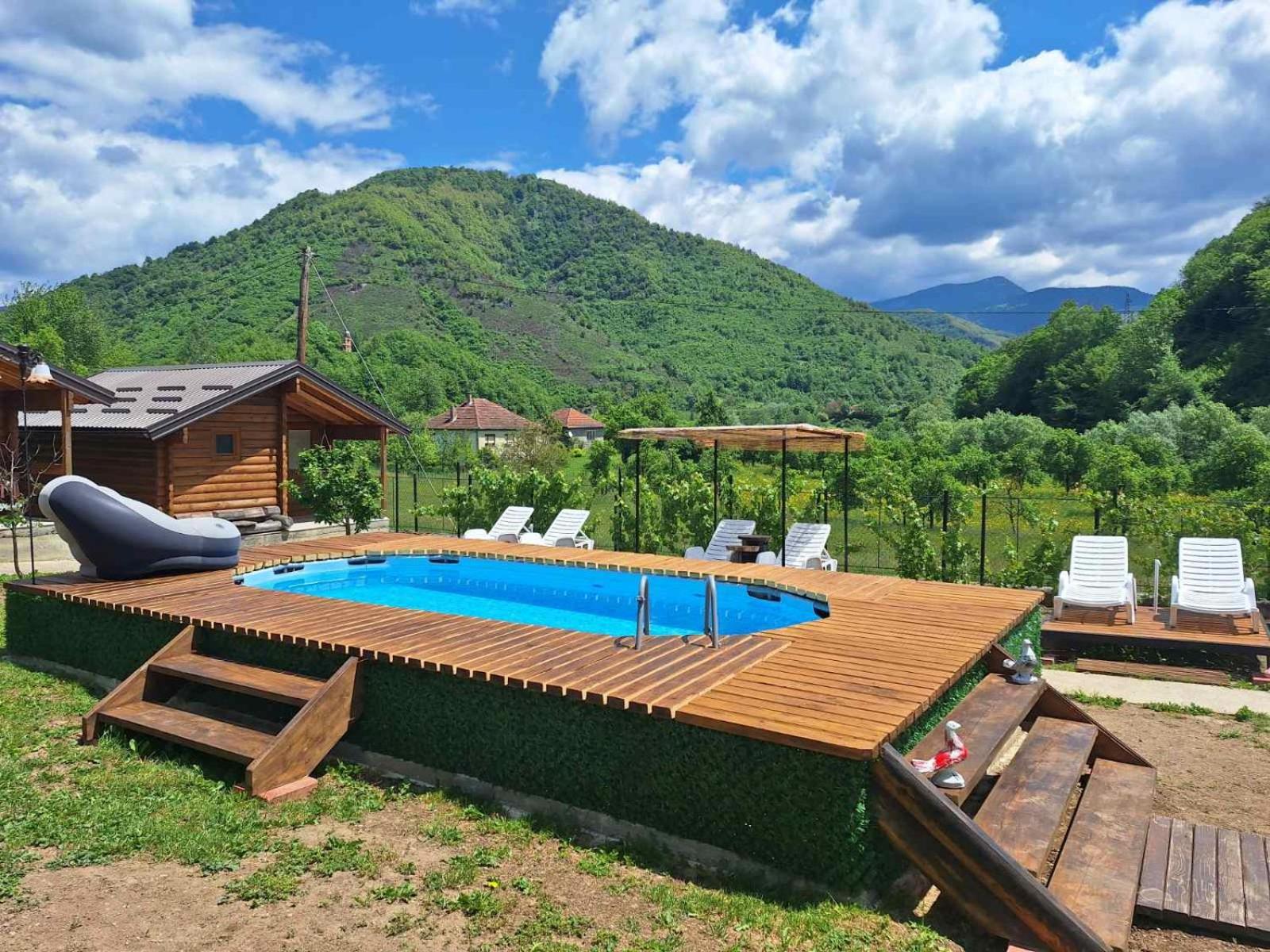 Holiday Bungalows & Food Plav Dış mekan fotoğraf